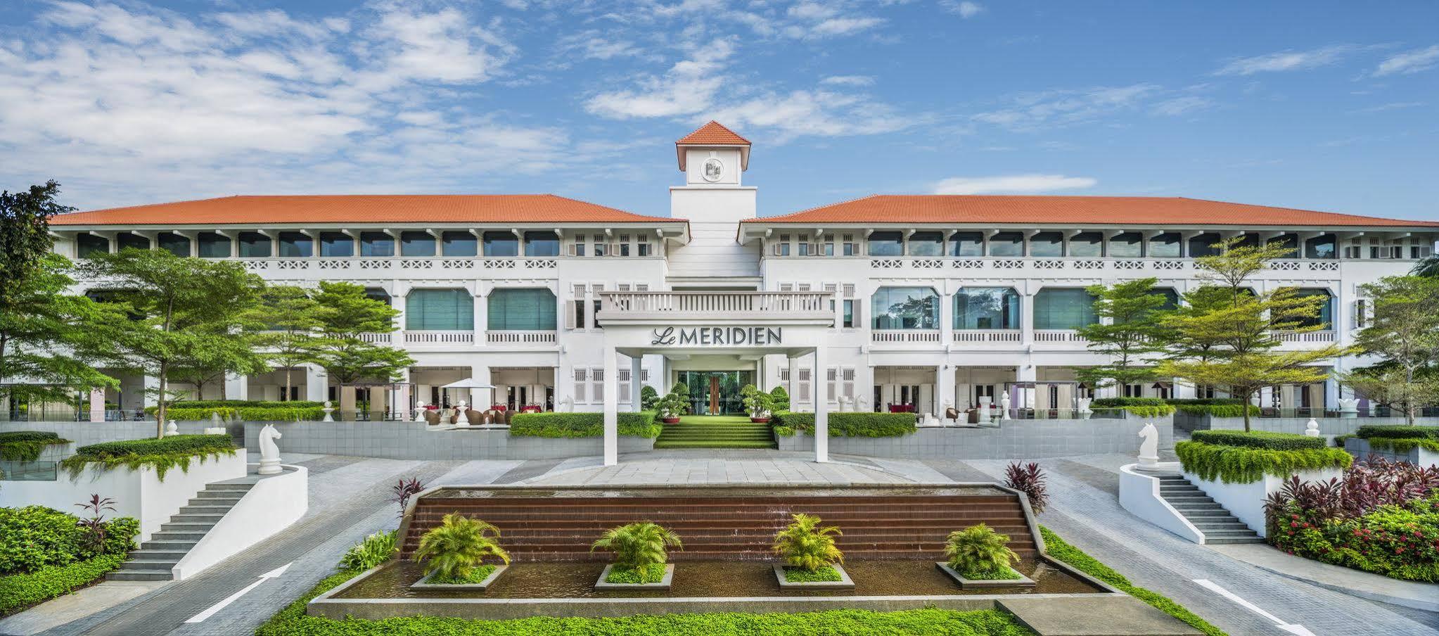 Oasia Resort Sentosa By Far East Hospitality Singapore Exteriör bild Meridien Singapore